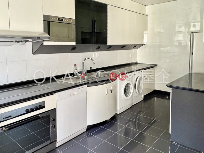 Efficient 3 bedroom with sea views & parking | Rental | 30 Lugard Road | Central District, Hong Kong Rental HK$ 78,000/ month