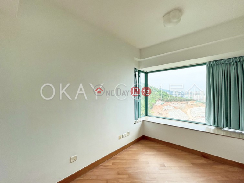 Popular 2 bedroom on high floor with balcony | For Sale | POKFULAM TERRACE 富臨軒 Sales Listings