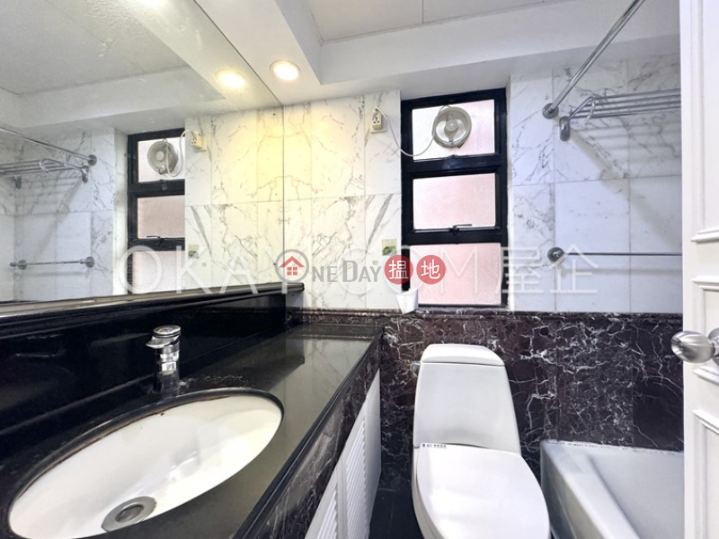 HK$ 33,800/ month, Primrose Court, Western District | Rare 3 bedroom on high floor | Rental