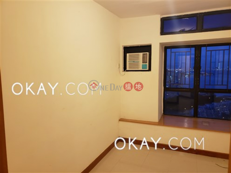 HK$ 25,000/ month | Discovery Bay, Phase 5 Greenvale Village, Greenwood Court (Block 7) Lantau Island | Lovely 3 bedroom on high floor | Rental