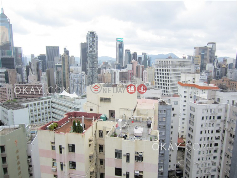 Stylish 3 bedroom on high floor with rooftop & balcony | Rental | No 8 Shiu Fai Terrace 肇輝臺8號 Rental Listings