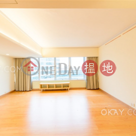 Charming 1 bedroom on high floor with sea views | Rental | Convention Plaza Apartments 會展中心會景閣 _0