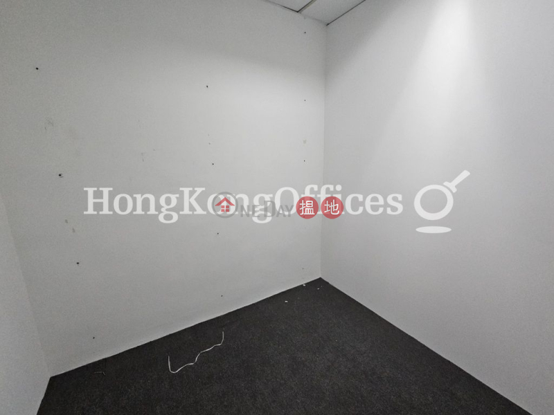 Office Unit for Rent at Kwai Hung Holdings Centre | Kwai Hung Holdings Centre 桂洪集團中心 Rental Listings