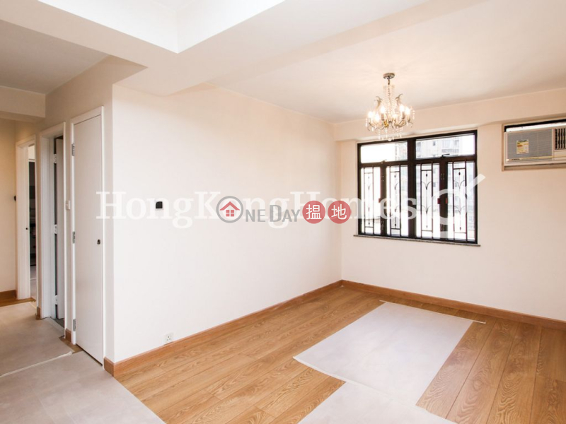 3 Bedroom Family Unit at Wing Cheung Court | For Sale | Wing Cheung Court 穎章大廈 Sales Listings