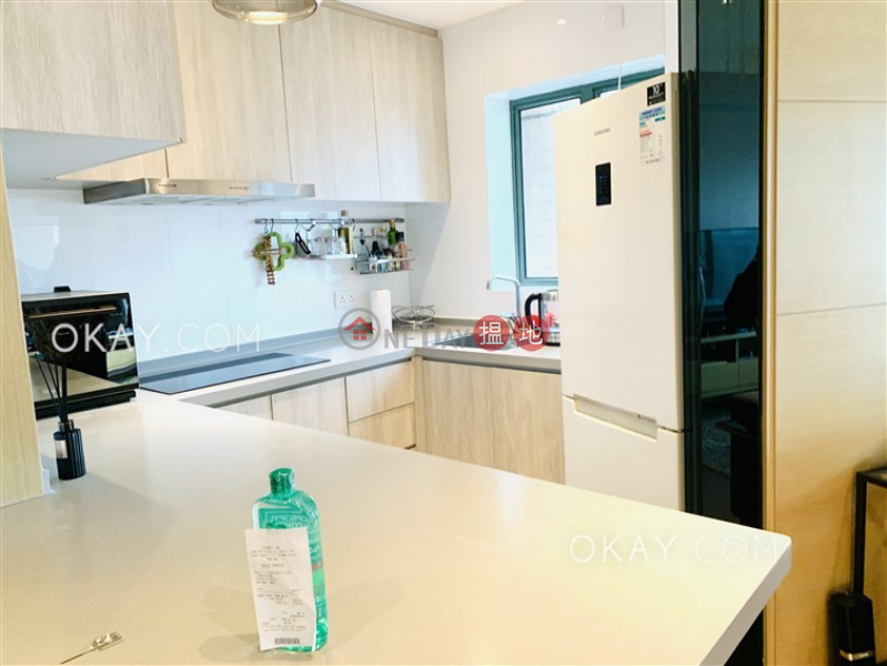 Lovely 2 bedroom on high floor | For Sale | Tower 2 Island Harbourview 維港灣2座 Sales Listings