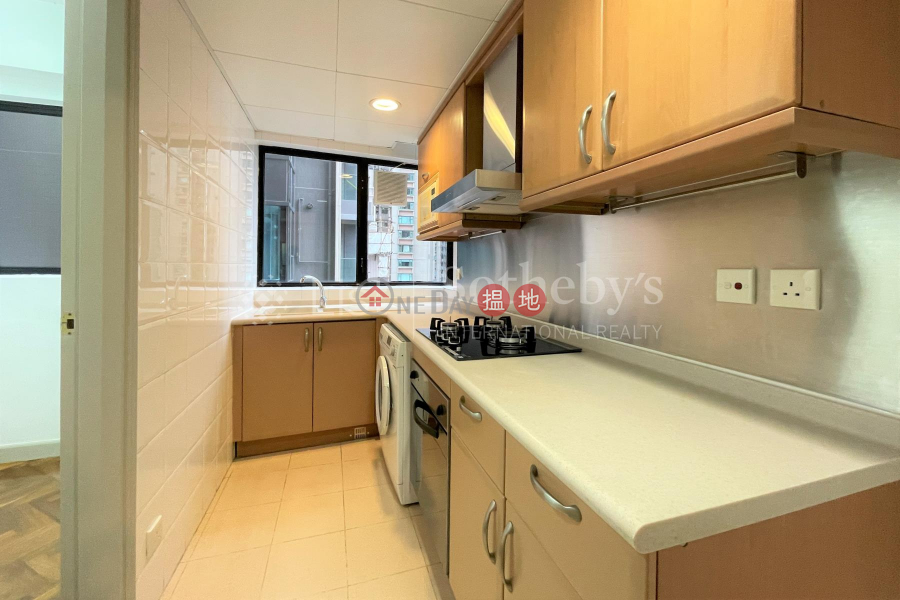 Property for Rent at 62B Robinson Road with 3 Bedrooms | 62B Robinson Road 愛富華庭 Rental Listings