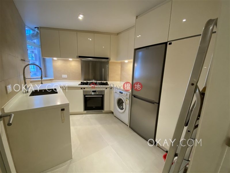 Property Search Hong Kong | OneDay | Residential Rental Listings Elegant 3 bedroom in Mid-levels West | Rental