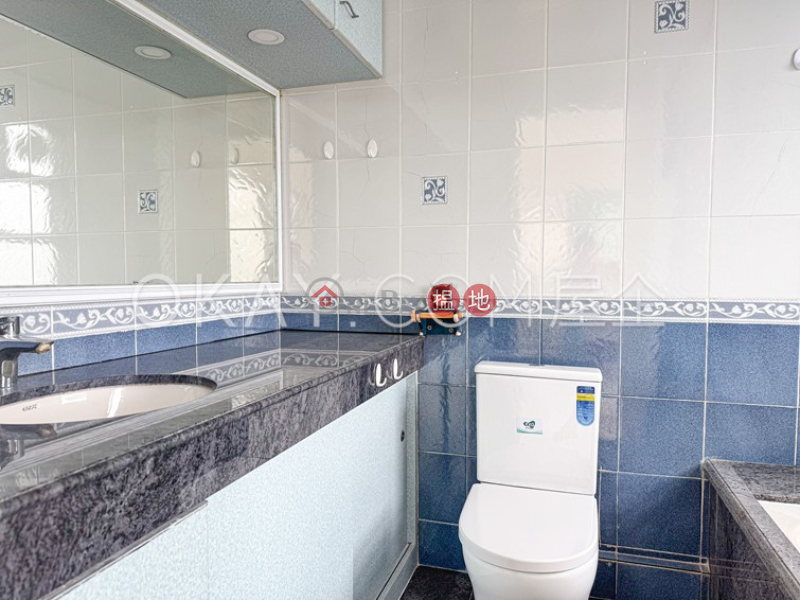 Generous house with rooftop & balcony | For Sale | Sai Keng Village House 西徑村村屋 Sales Listings