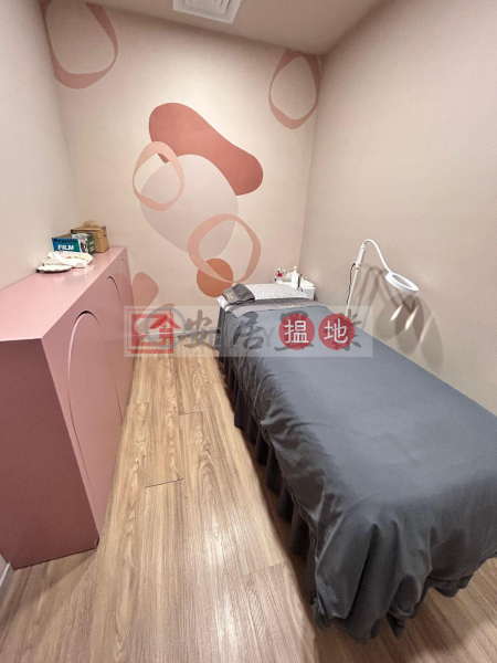 Property Search Hong Kong | OneDay | Office / Commercial Property Rental Listings, 安居工商 何生 超豪華裝修 美容院