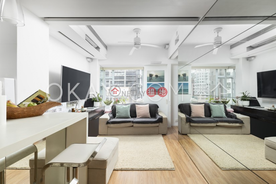 Unique 2 bedroom on high floor with rooftop | Rental | Wing Yu Building 永裕大廈 Rental Listings