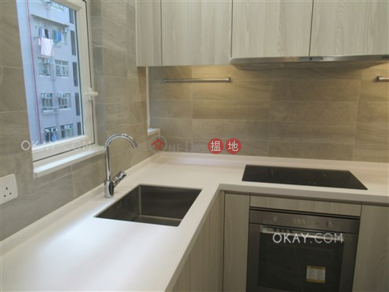 Unique 2 bedroom on high floor | Rental, 288 Lockhart Road 曾氏大廈 Rental Listings | Wan Chai District (OKAY-R368907)