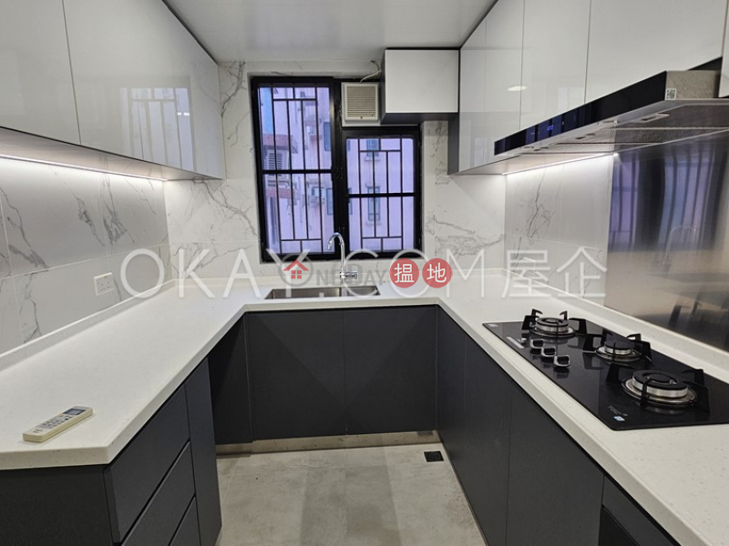 HK$ 40,000/ month | Hong Kong Baptist University Staff Quarters Sha Tin | Stylish 3 bedroom with balcony | Rental