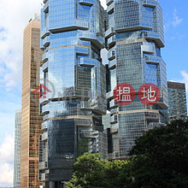Sea view cum mountain view office on high floor in Lippo Tower for lettting, good deco | Lippo Centre 力寶中心 _0