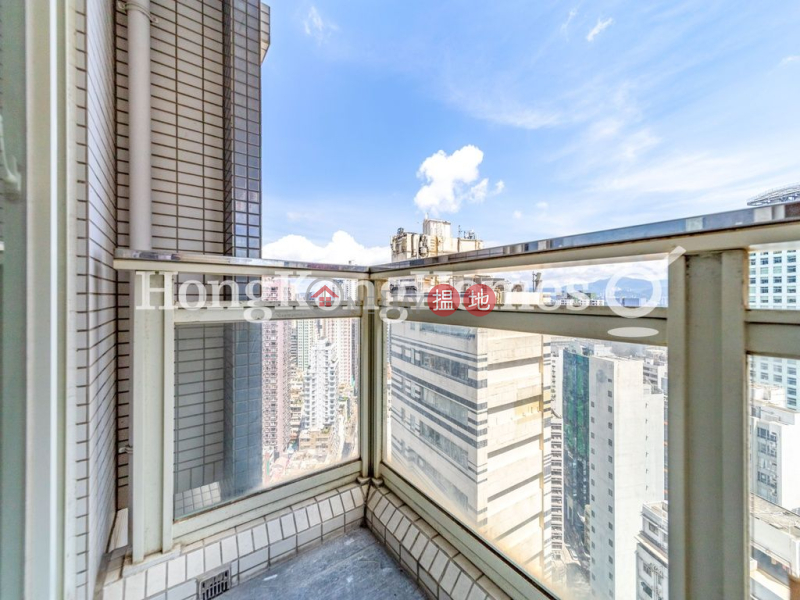聚賢居開放式單位出租-108荷李活道 | 中區香港-出租HK$ 23,000/ 月