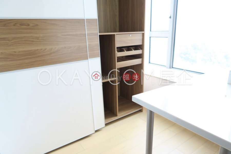 Property Search Hong Kong | OneDay | Residential | Rental Listings Nicely kept 3 bedroom with balcony | Rental