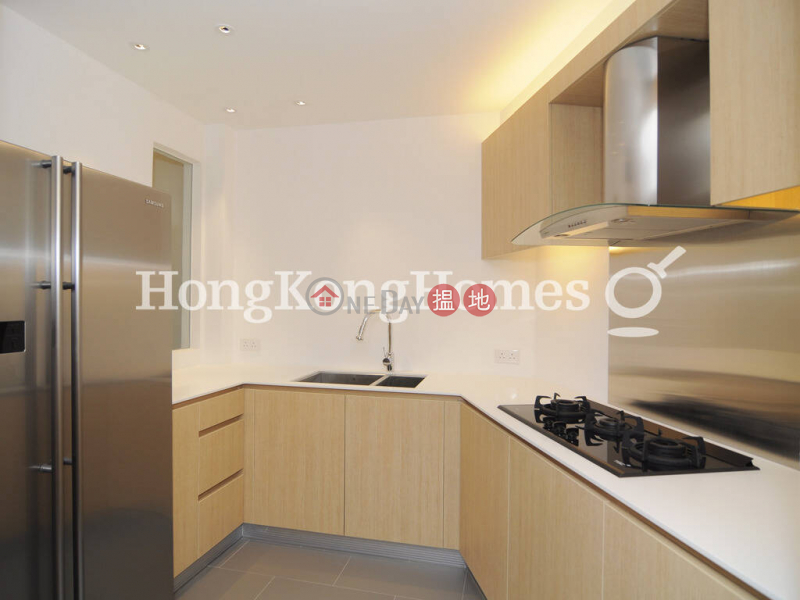 Property Search Hong Kong | OneDay | Residential Rental Listings, 3 Bedroom Family Unit for Rent at Pinewaver Villas