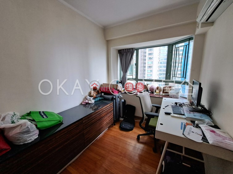 Property Search Hong Kong | OneDay | Residential, Sales Listings | Nicely kept 3 bedroom with sea views | For Sale