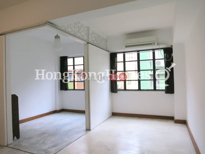 四方街20號一房單位出租20四方街 | 中區|香港出租HK$ 22,000/ 月