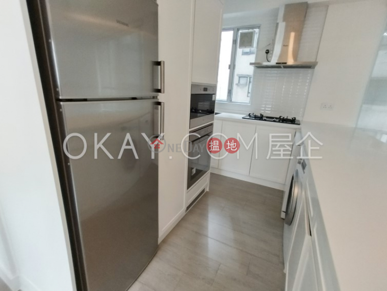 Stylish 3 bedroom in Mid-levels West | For Sale, 1 Rednaxela Terrace | Western District Hong Kong | Sales HK$ 14.25M