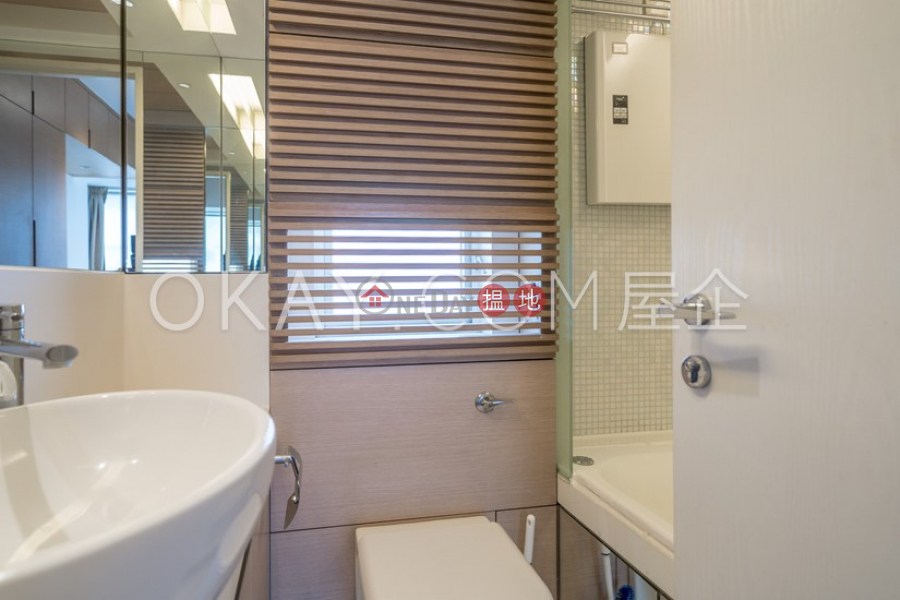 Centrestage, Low Residential | Sales Listings HK$ 18.8M