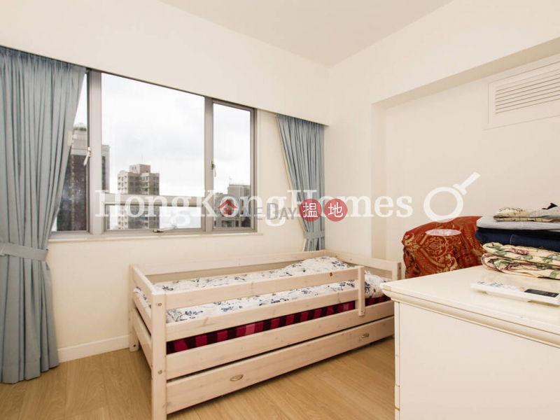 Property Search Hong Kong | OneDay | Residential | Sales Listings | 3 Bedroom Family Unit at Realty Gardens | For Sale