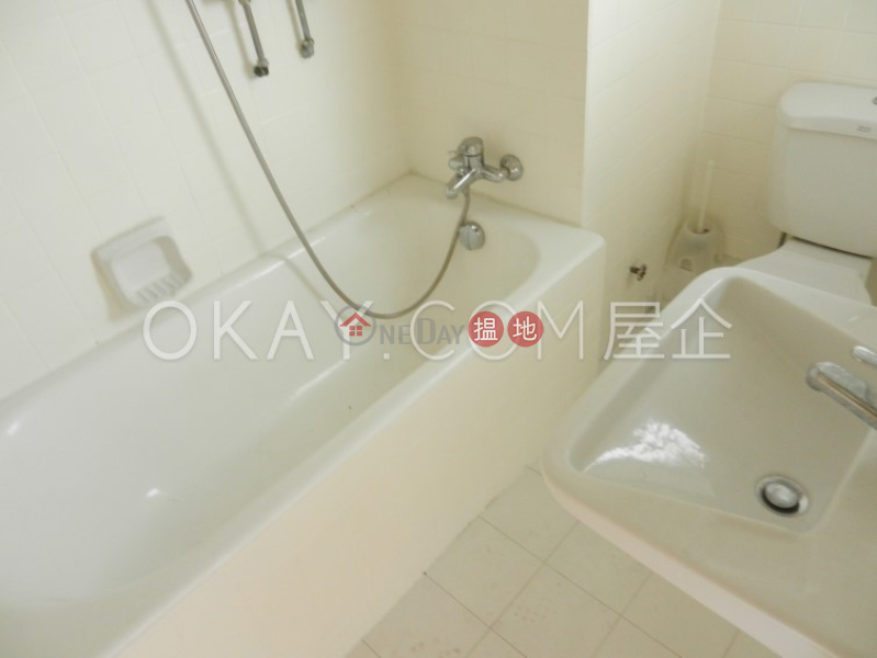 Elegant 3 bedroom with balcony | Rental, Morning Light Apartments 晨光大廈 Rental Listings | Central District (OKAY-R51359)