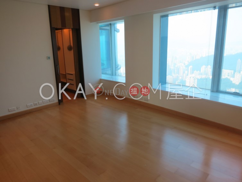 HK$ 400,000/ month | High Cliff Wan Chai District | Exquisite 4 bedroom on high floor with parking | Rental