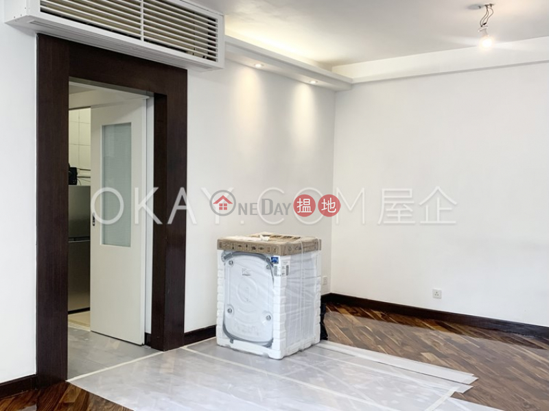 Property Search Hong Kong | OneDay | Residential, Sales Listings, Unique 3 bedroom in Mid-levels West | For Sale