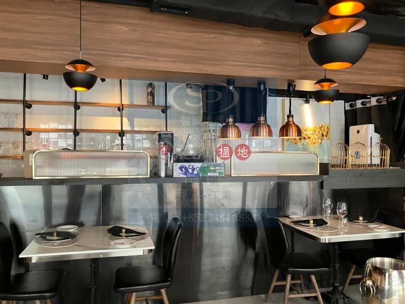 Property Search Hong Kong | OneDay | Retail, Rental Listings Tsim Sha Tsui Canton Plaza: restaurant decoration, no transfer fee!!!