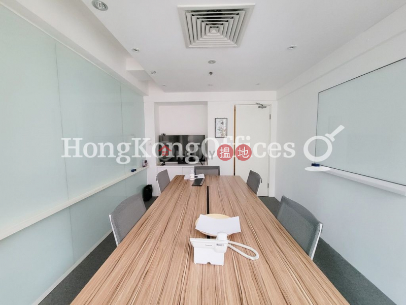 128 Wellington Street | Middle Office / Commercial Property Rental Listings HK$ 33,000/ month