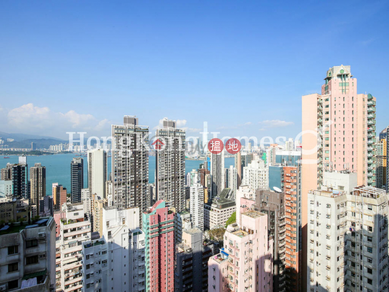 Property Search Hong Kong | OneDay | Residential | Rental Listings | 3 Bedroom Family Unit for Rent at Reading Place