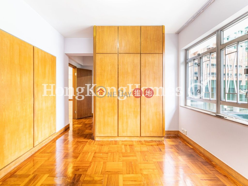 Property Search Hong Kong | OneDay | Residential, Rental Listings | 3 Bedroom Family Unit for Rent at Merry Court