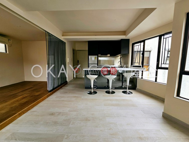 HK$ 25,000/ month Hongway Garden Block A | Western District Intimate studio on high floor with rooftop | Rental