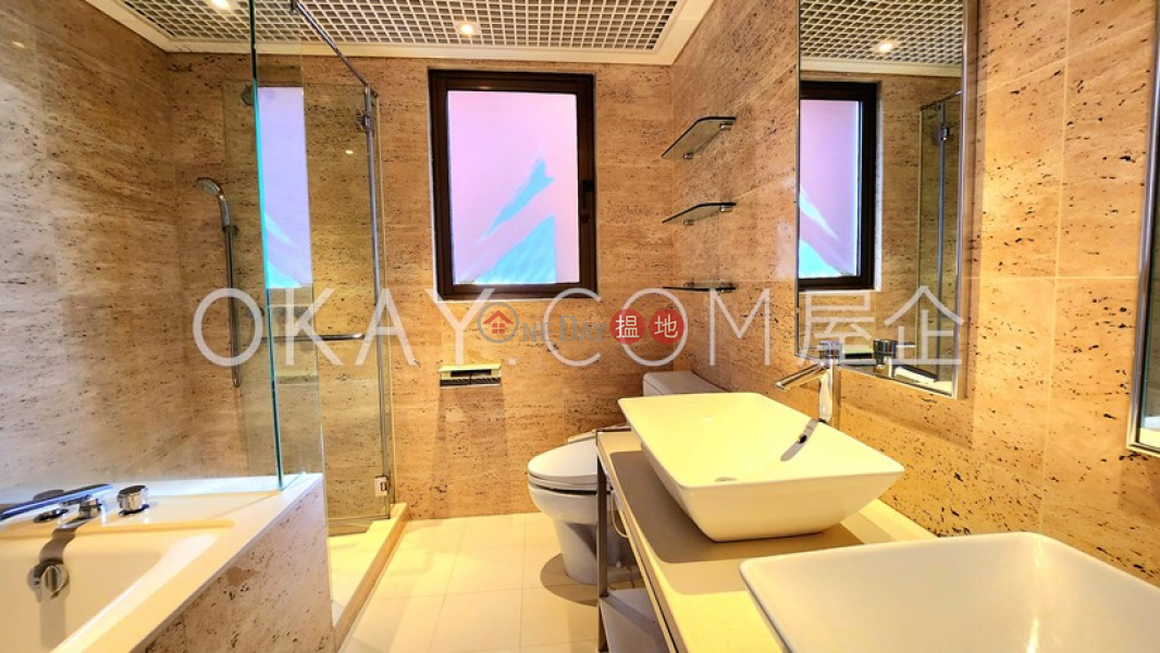 HK$ 112,000/ month, Parkview Corner Hong Kong Parkview | Southern District Rare 3 bedroom on high floor with balcony & parking | Rental