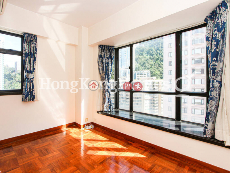 Studio Unit at St Louis Mansion | For Sale | 20-22 MacDonnell Road | Central District Hong Kong Sales | HK$ 9M