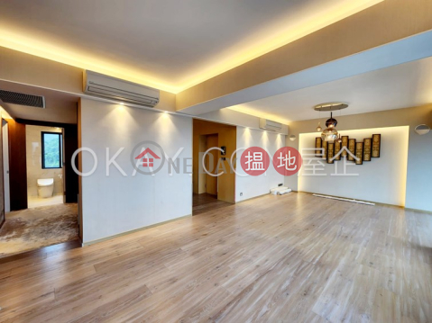 Stylish 2 bedroom on high floor with parking | Rental | Yick King Building 億景樓 _0