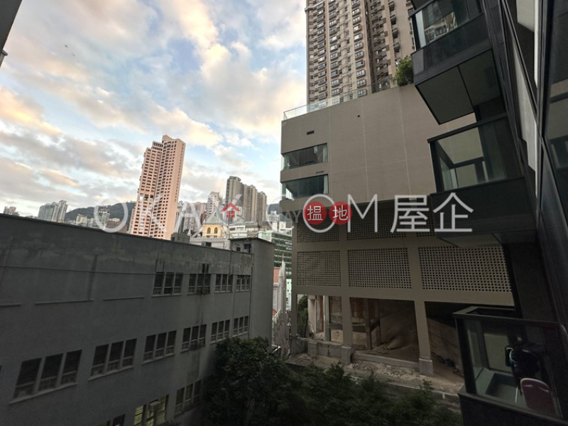 HK$ 26,300/ month | Townplace Soho | Western District Intimate 1 bedroom with balcony | Rental