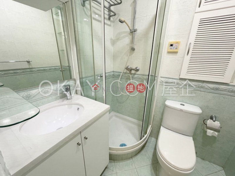 HK$ 40,000/ month Monticello Eastern District | Elegant 3 bedroom with balcony & parking | Rental