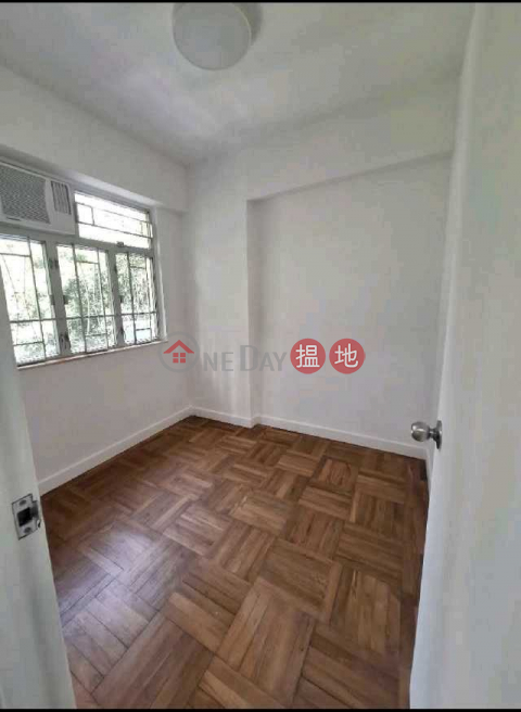 SUN STREET 2 BEDROOMS APARTMENT, Yuk Yat Building 旭日樓 | Wan Chai District (AMK-512514618)_0