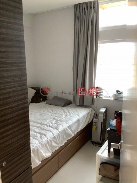 Victoria Harbour View, 3 bedrooms, Big Balcony Apartment | 250-254 Gloucester Road | Wan Chai District Hong Kong Sales HK$ 31M