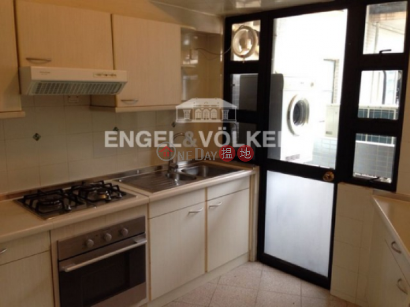 HK$ 58,000/ month The Royal Court Central District | 2 Bedroom Flat for Rent in Central