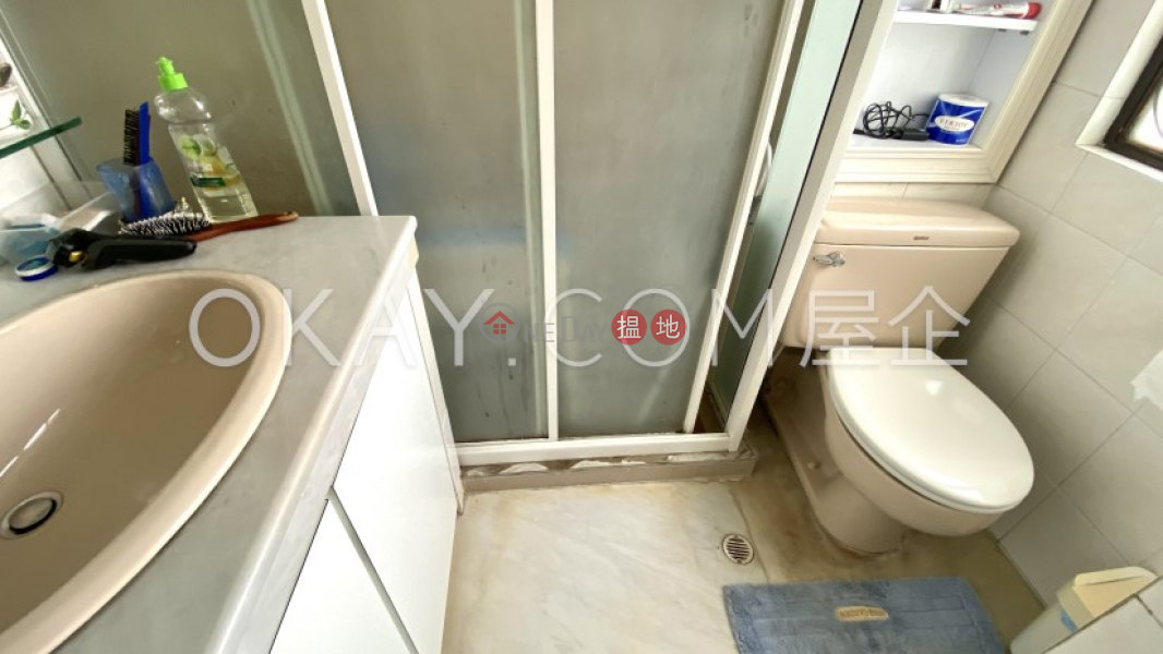3房2廁,實用率高,連車位,露台倚雲閣出售單位|54-56堅尼地道 | 東區|香港-出售HK$ 3,300萬
