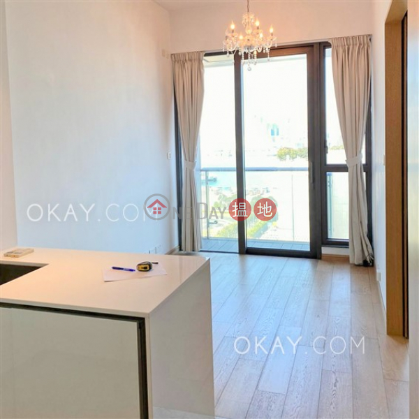 Intimate 1 bedroom with sea views & balcony | Rental 212 Gloucester Road | Wan Chai District, Hong Kong Rental HK$ 26,000/ month