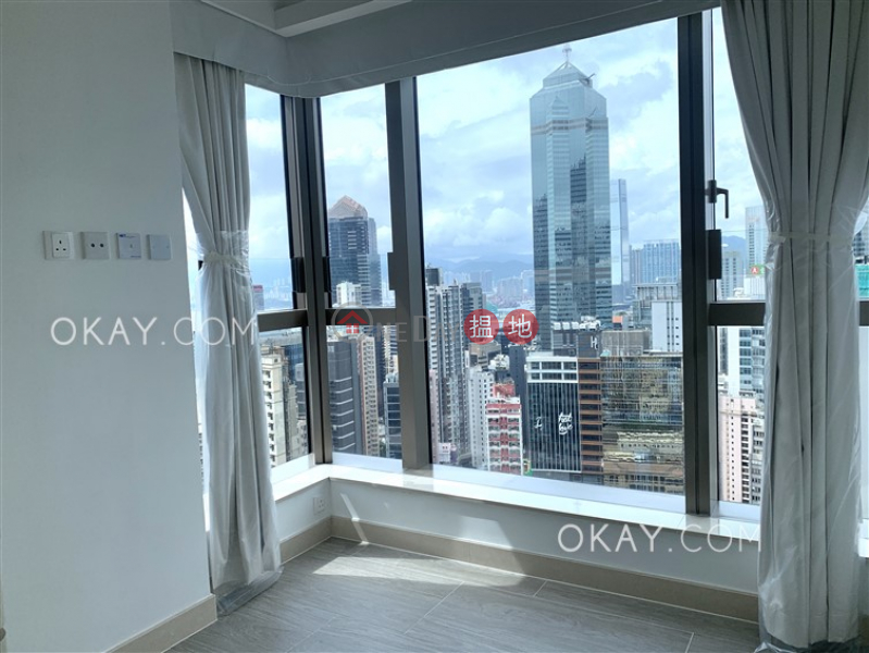 HK$ 46,500/ 月安峰大廈-西區3房1廁,實用率高,極高層,星級會所《本舍出租單位》
