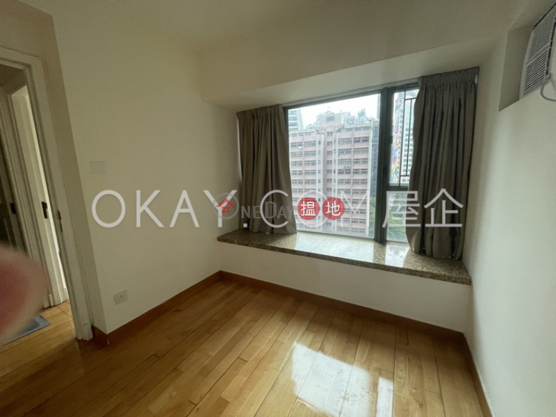 Nicely kept 3 bedroom in Sheung Wan | Rental | 1 Queens Street | Western District Hong Kong Rental HK$ 28,000/ month