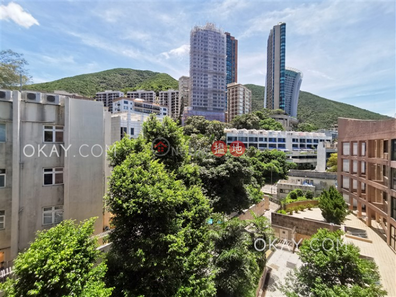 HK$ 26M | The Beachside Southern District Charming 2 bedroom with rooftop & parking | For Sale