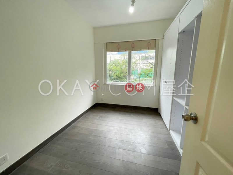 HK$ 49,000/ month Winfield Gardens | Wan Chai District | Lovely 3 bedroom with parking | Rental