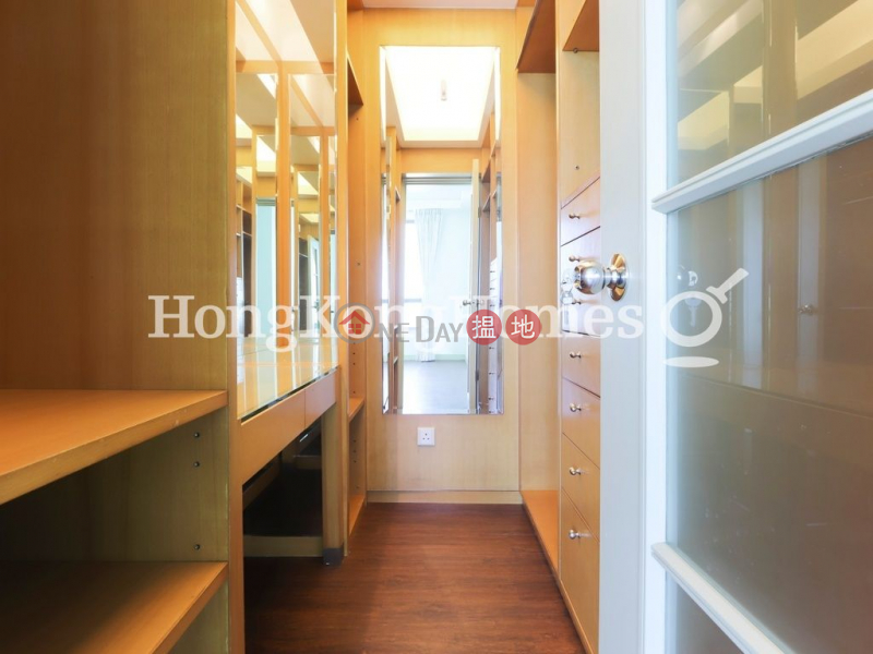 Property Search Hong Kong | OneDay | Residential Sales Listings 3 Bedroom Family Unit at The Colonnade | For Sale