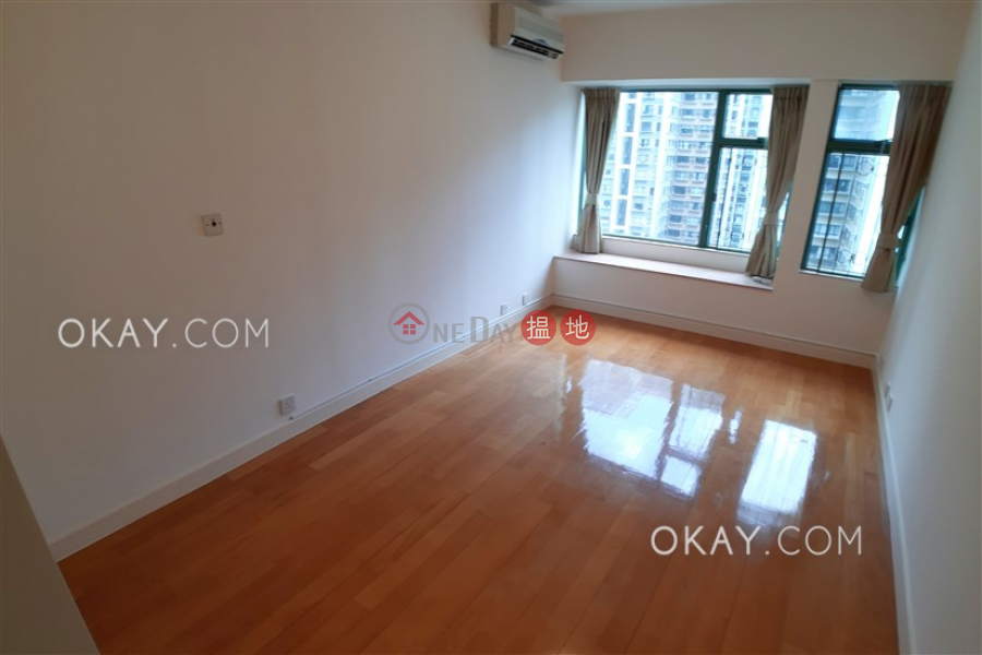HK$ 40,000/ month Robinson Place | Western District | Elegant 2 bedroom in Mid-levels West | Rental