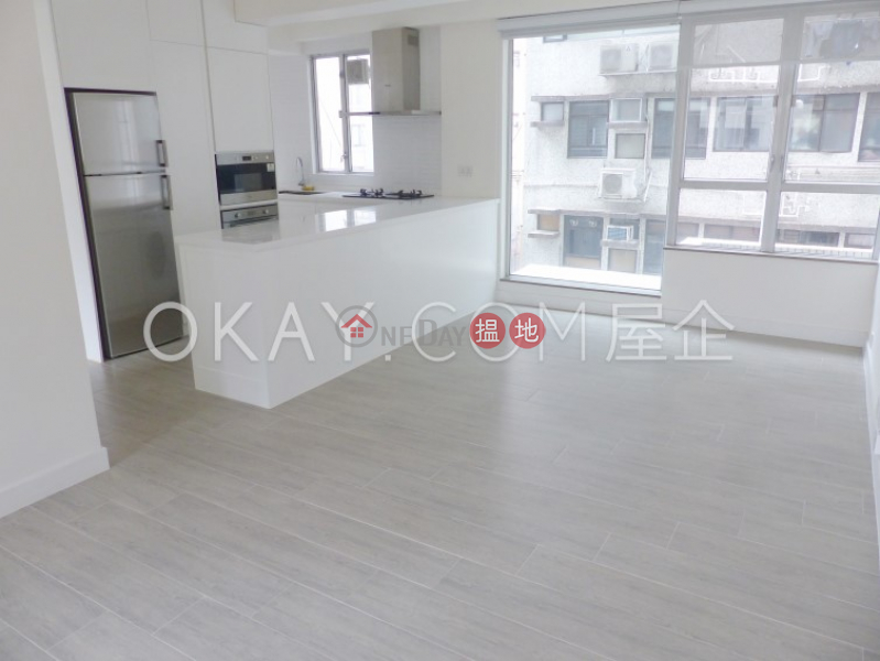 Stylish 3 bedroom in Mid-levels West | Rental | The Rednaxela 帝華臺 Rental Listings